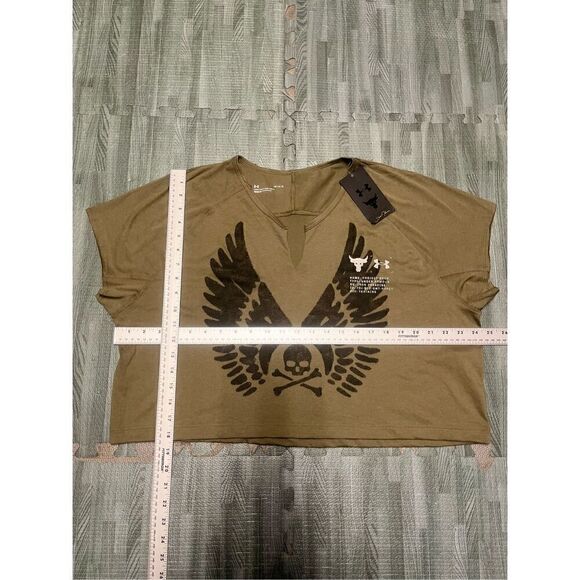 Under Armour Dwayne Johnson Rock Green Skull Cropped Loose Tee Top L Large Women - Picture 2 of 7